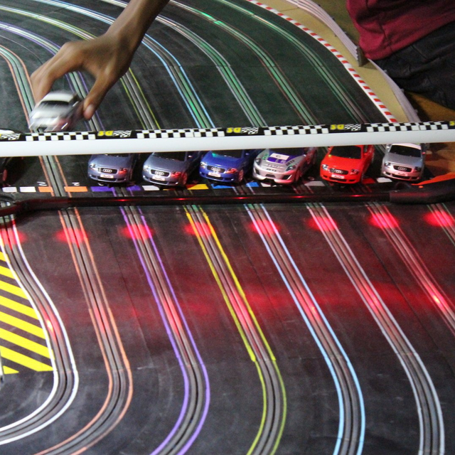 Scalextric Hire UK - The Racing Room Tracks