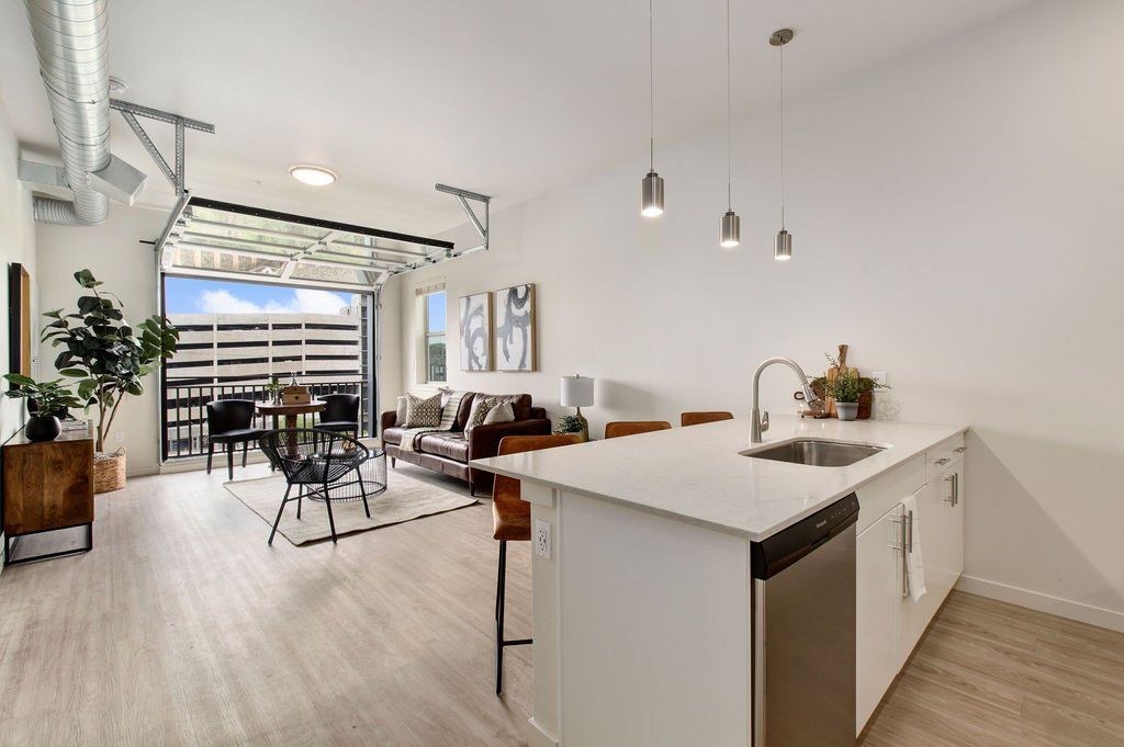 Axis West Flats kitchen