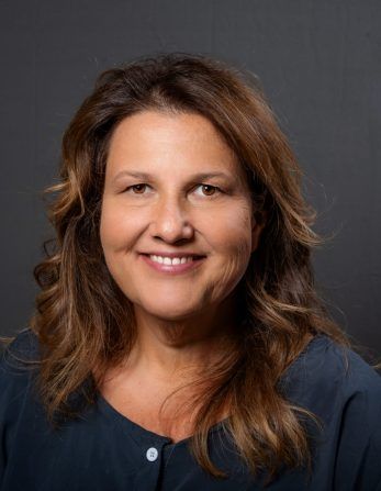 Mindy Melendez - Broker/Owner of Eaz Realty