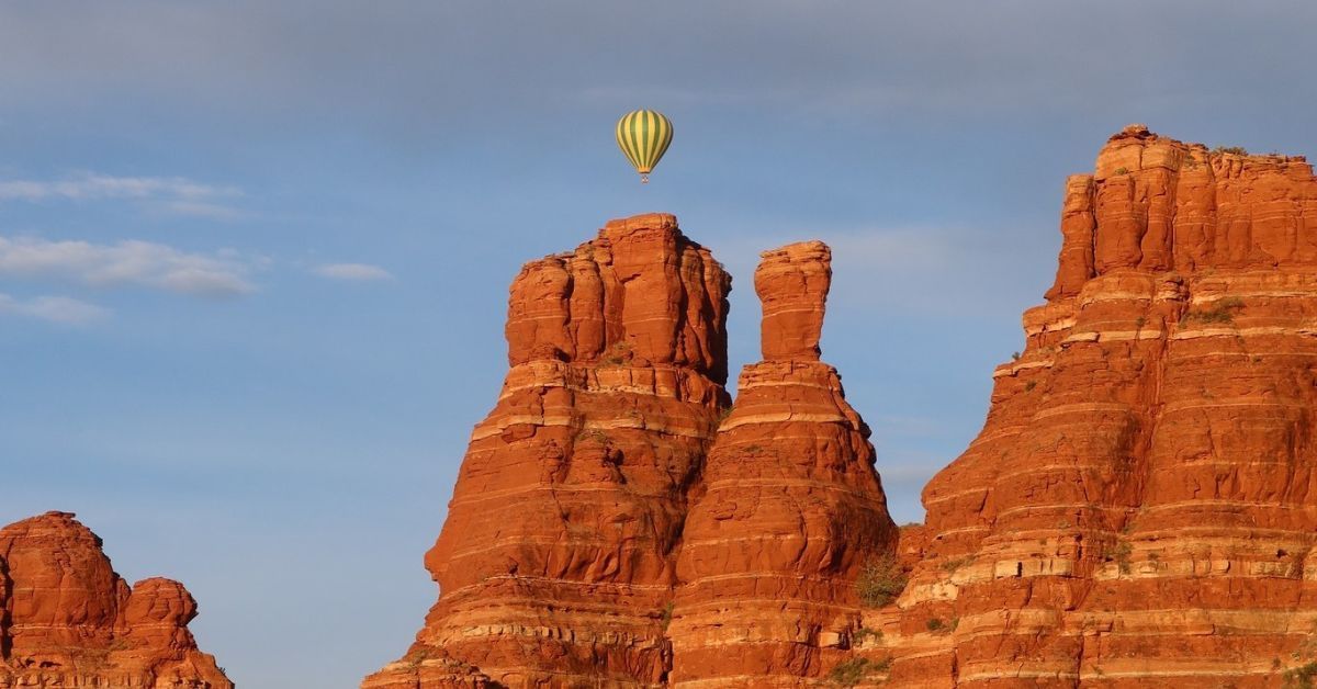 What Is the Perfect Weather for Hot Air Balloon Rides?