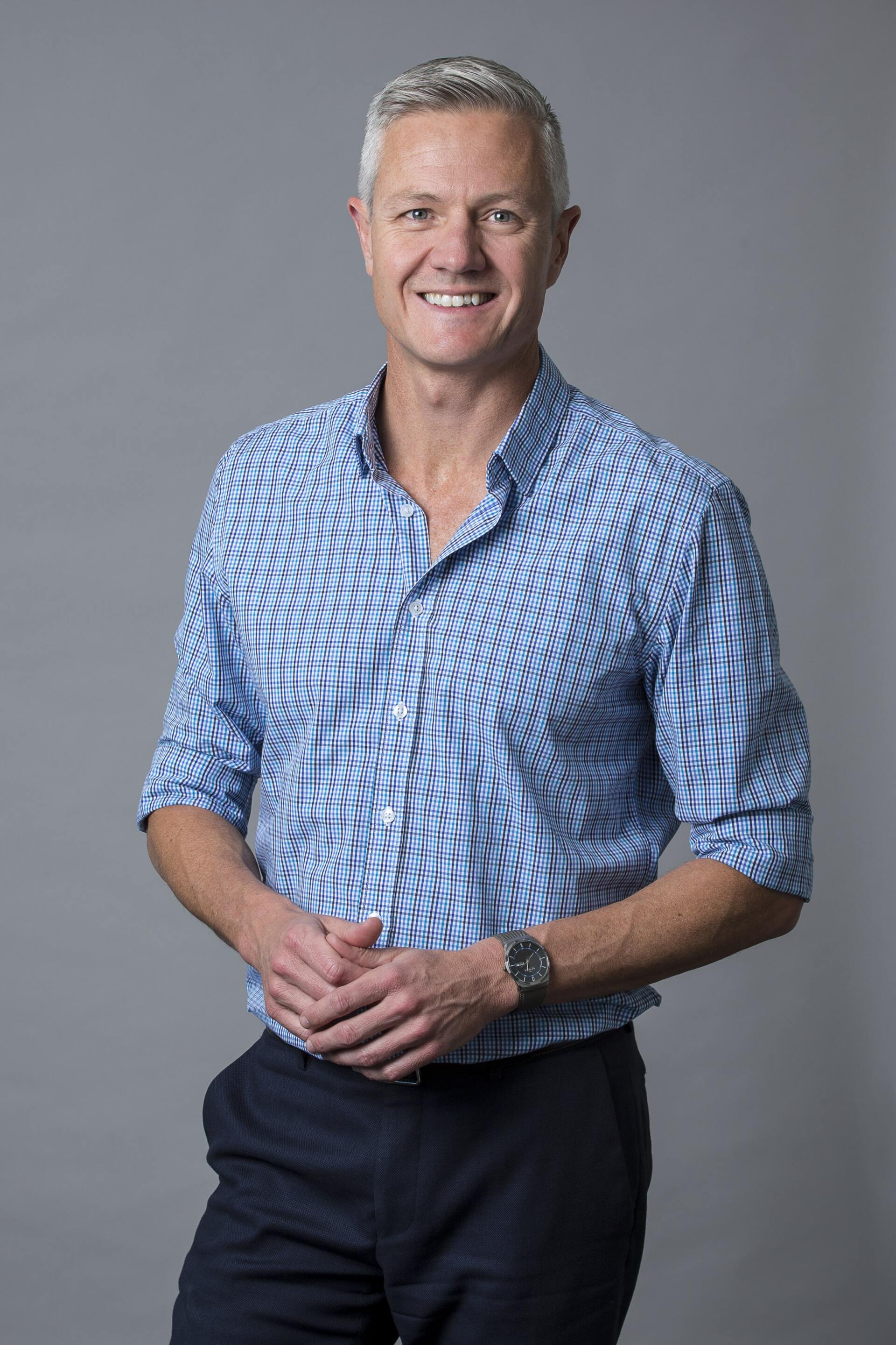 Dr Gavin Stringfellow of Visionary Eye Specialists.  Searching for an Ophthalmologist in Sydney? Gavin is highly regarded and professional.