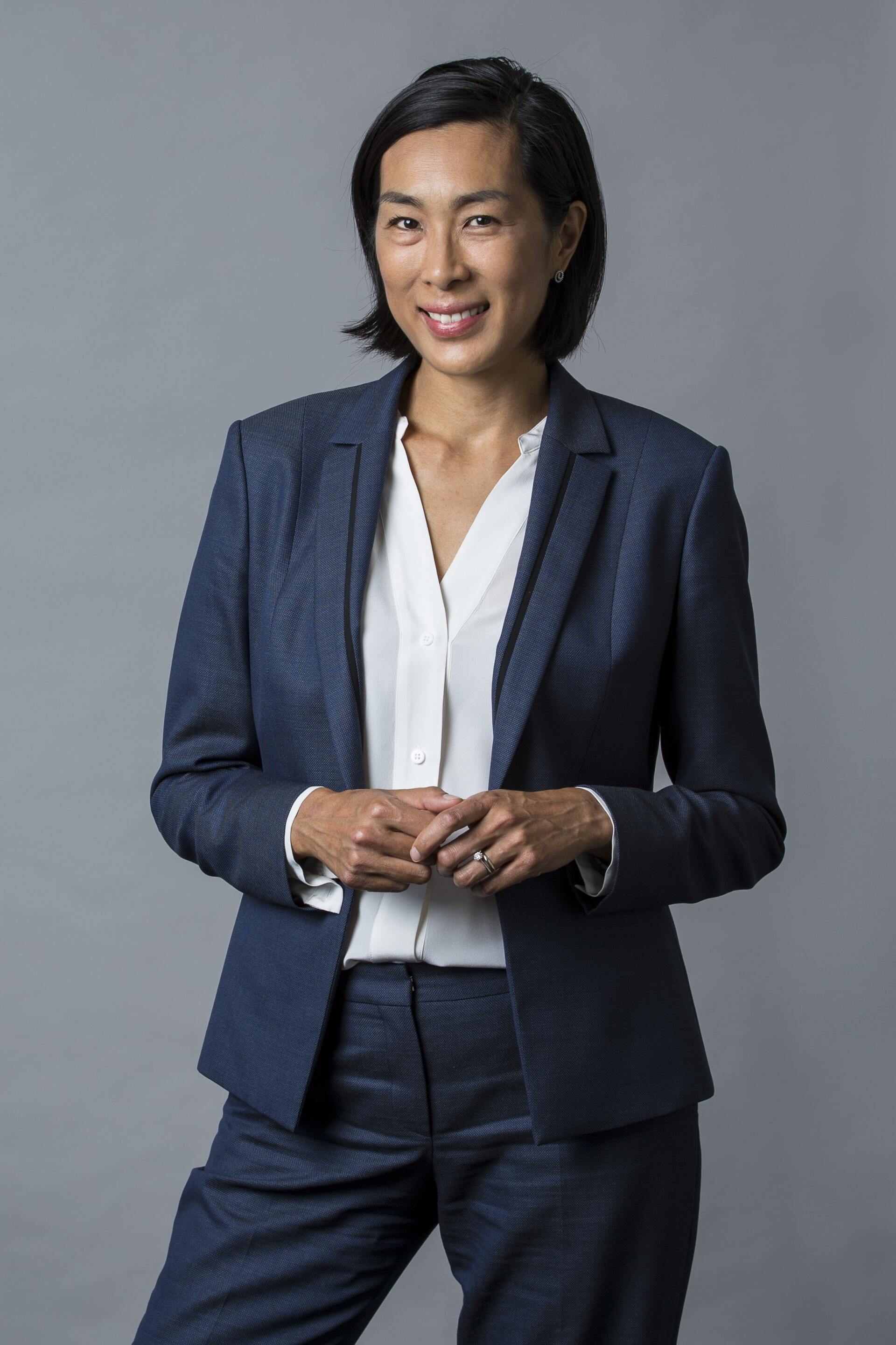 Dr Leanne Cheung of Visionary Eye Specialists is a cataract specialist and consults from both Hurstville and Miranda.