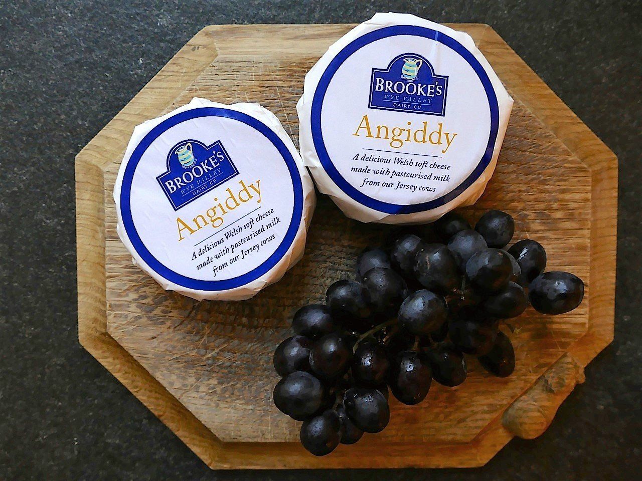 Brooke's Dairy Welsh Angiddy Cheese