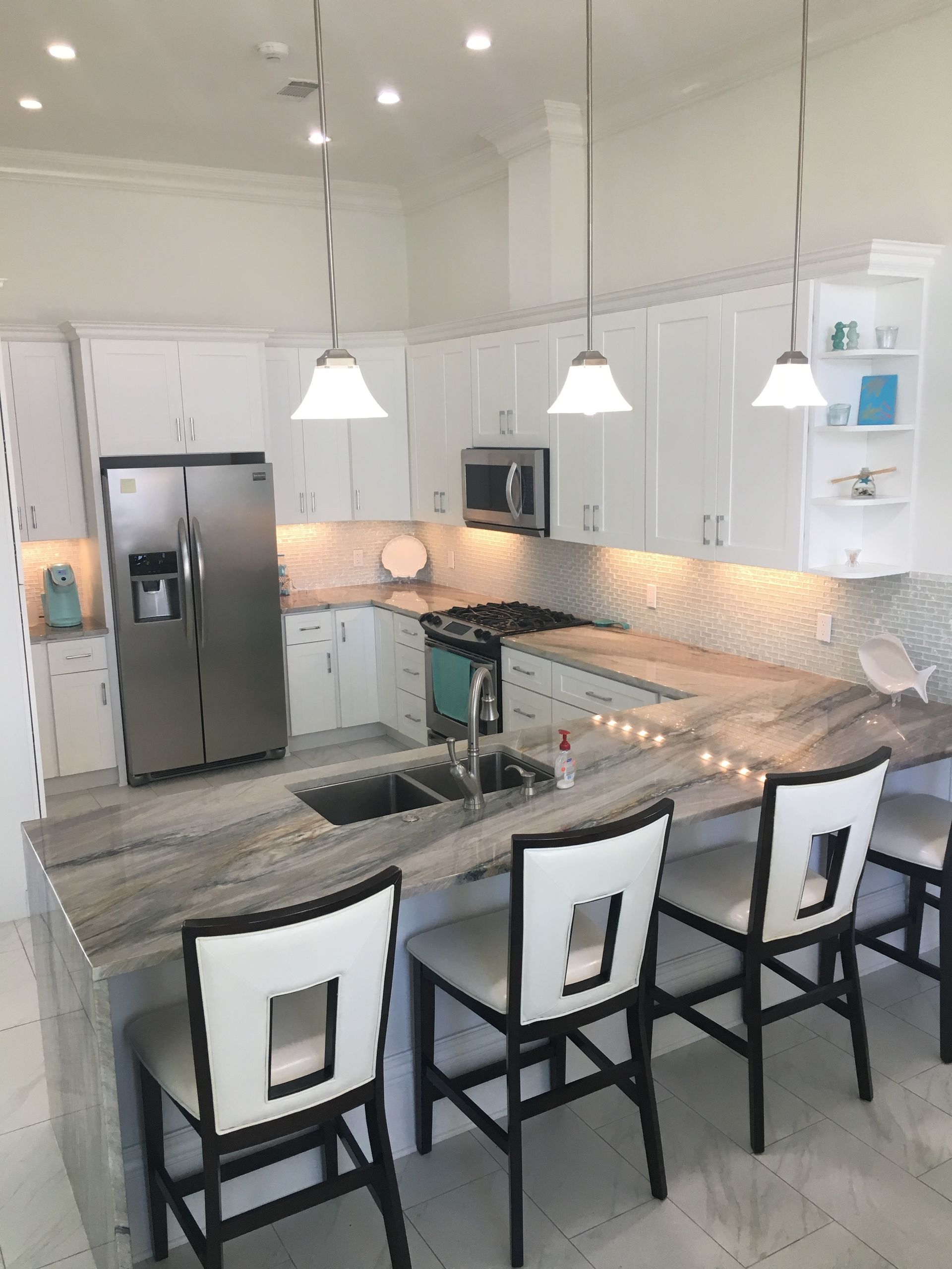 Classy Kitchen - Picayune, MS - Cabinets By The Stone Shop