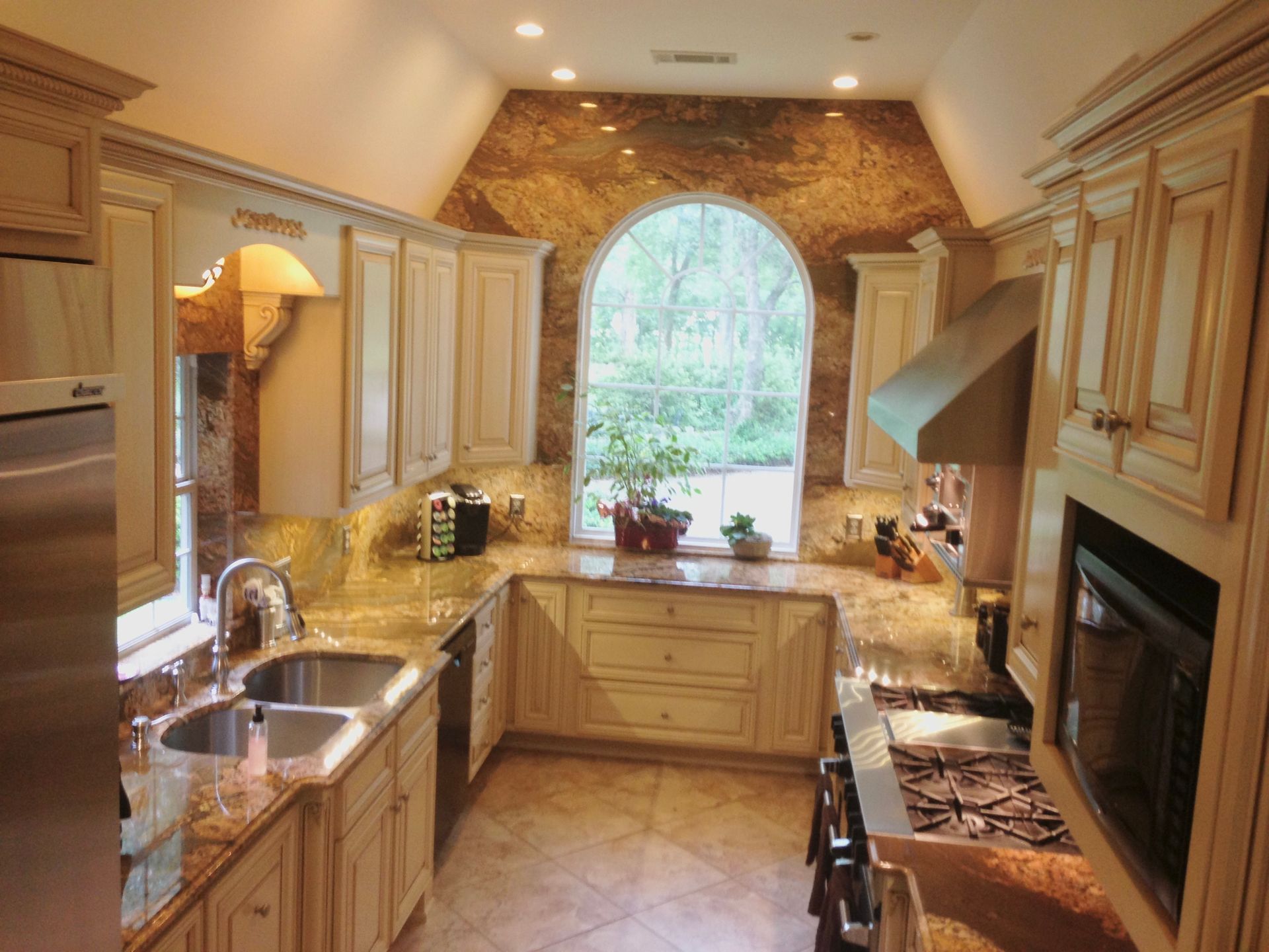 Elegant Kitchen - Picayune, MS - Cabinets By The Stone Shop