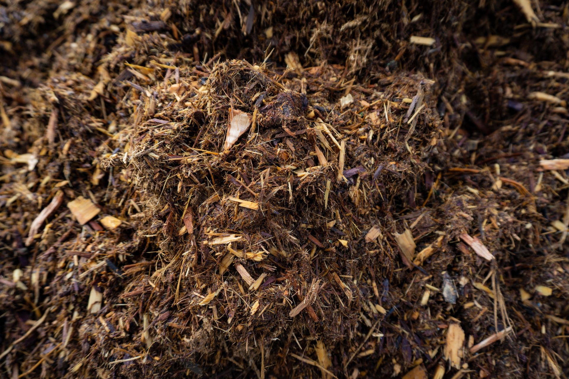 Mulch Installation - Orem, UT - Utah Professional Lawn Care