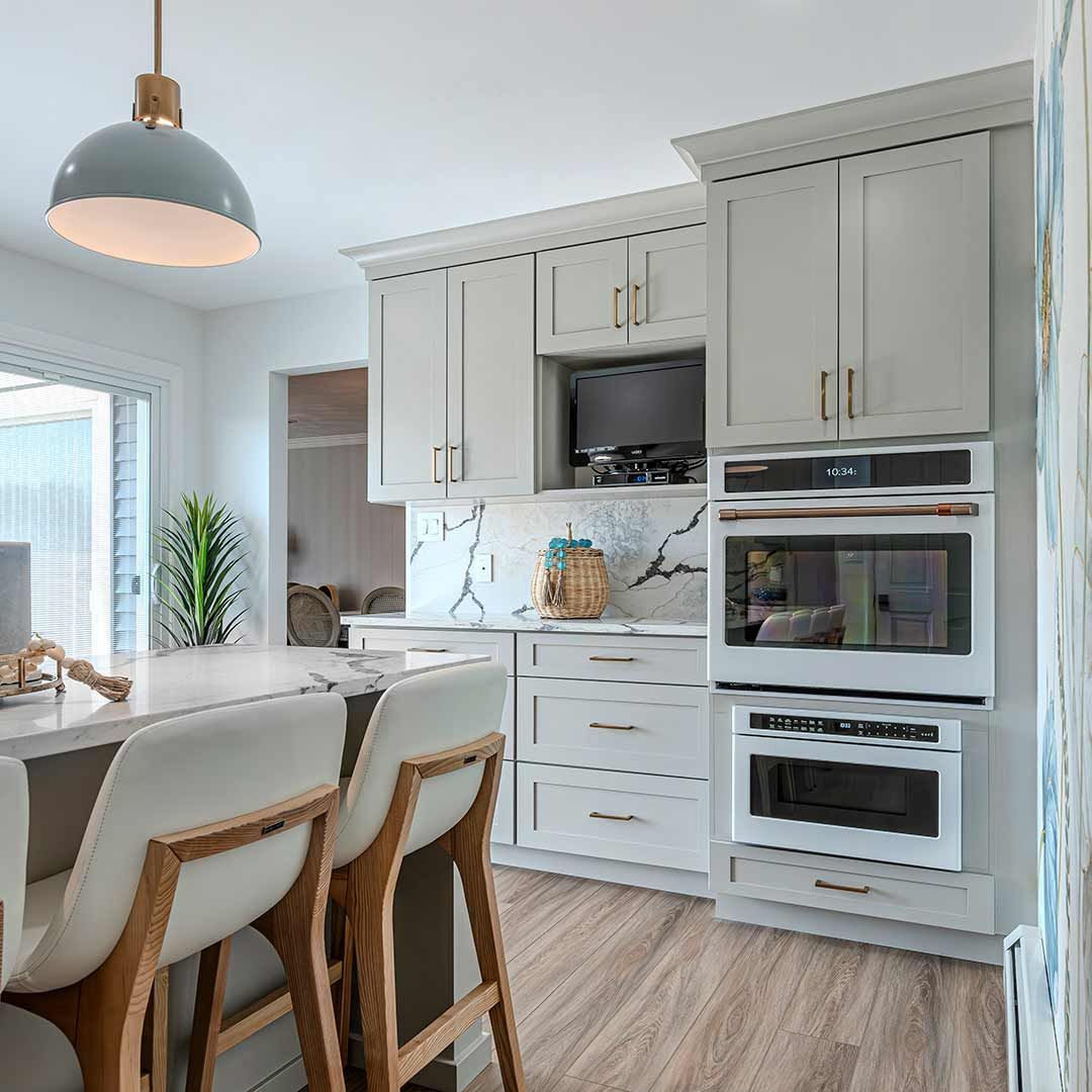 cross street after 17