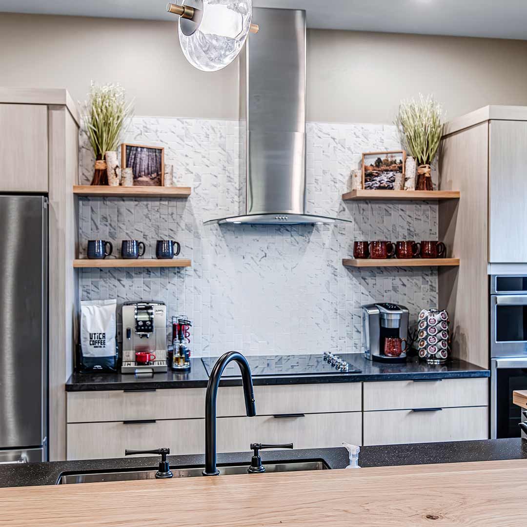 French Road Kitchen 12