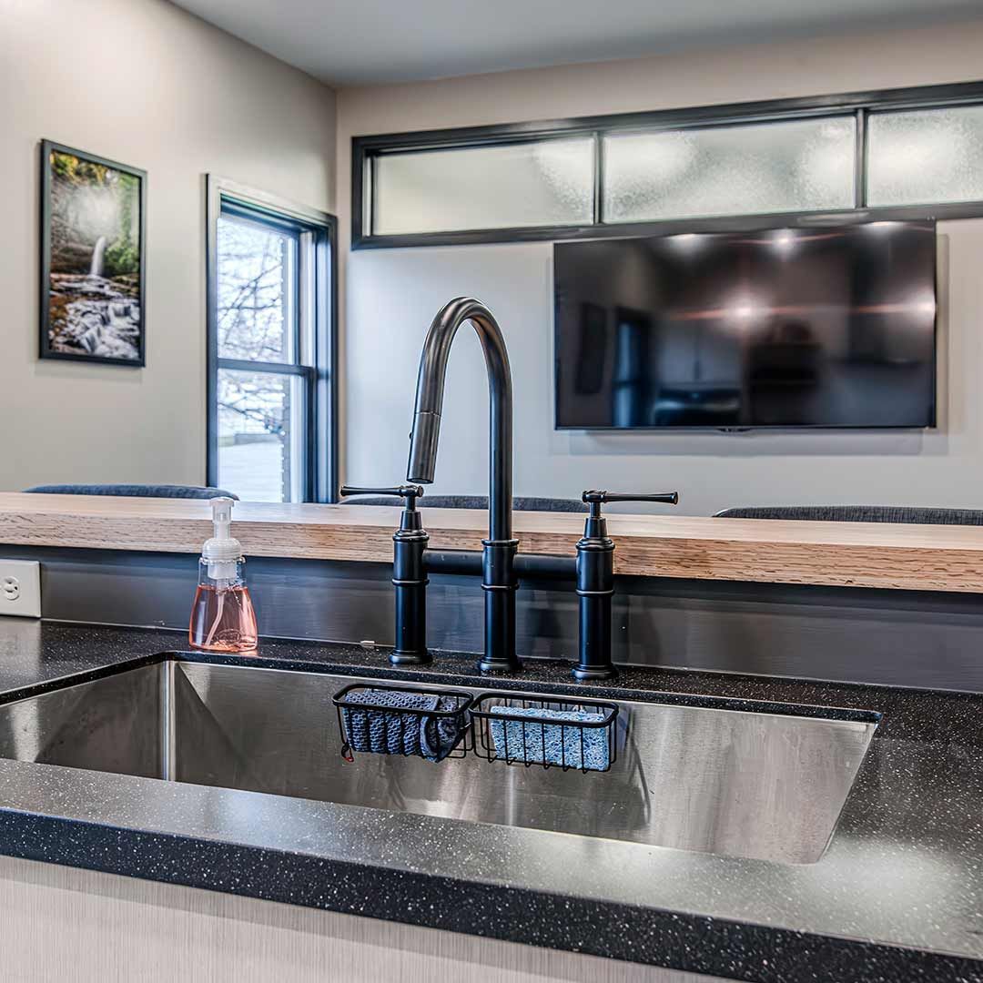 French Road Kitchen 16