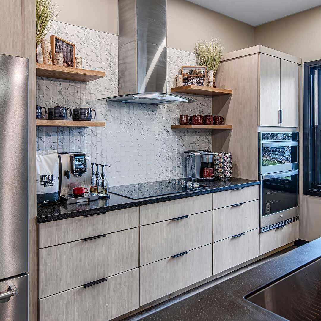 French Road Kitchen 22