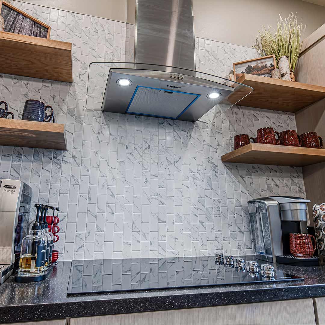 French Road Kitchen 25