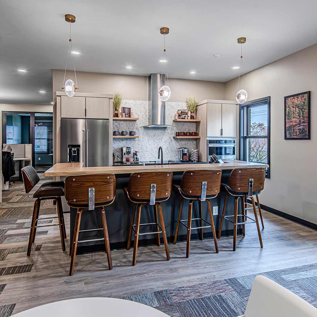 French Road Kitchen 4