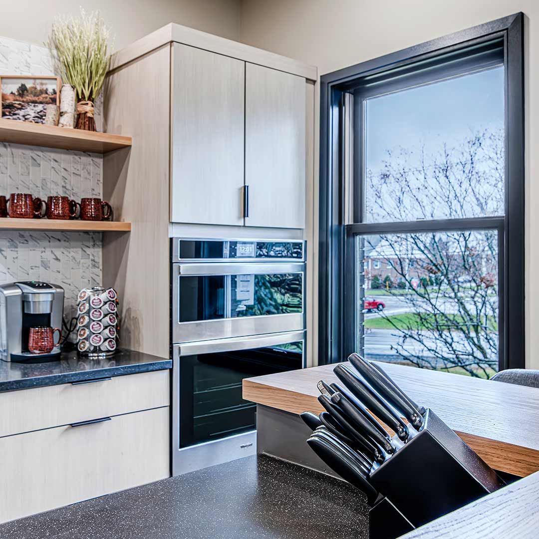 French Road Kitchen 7