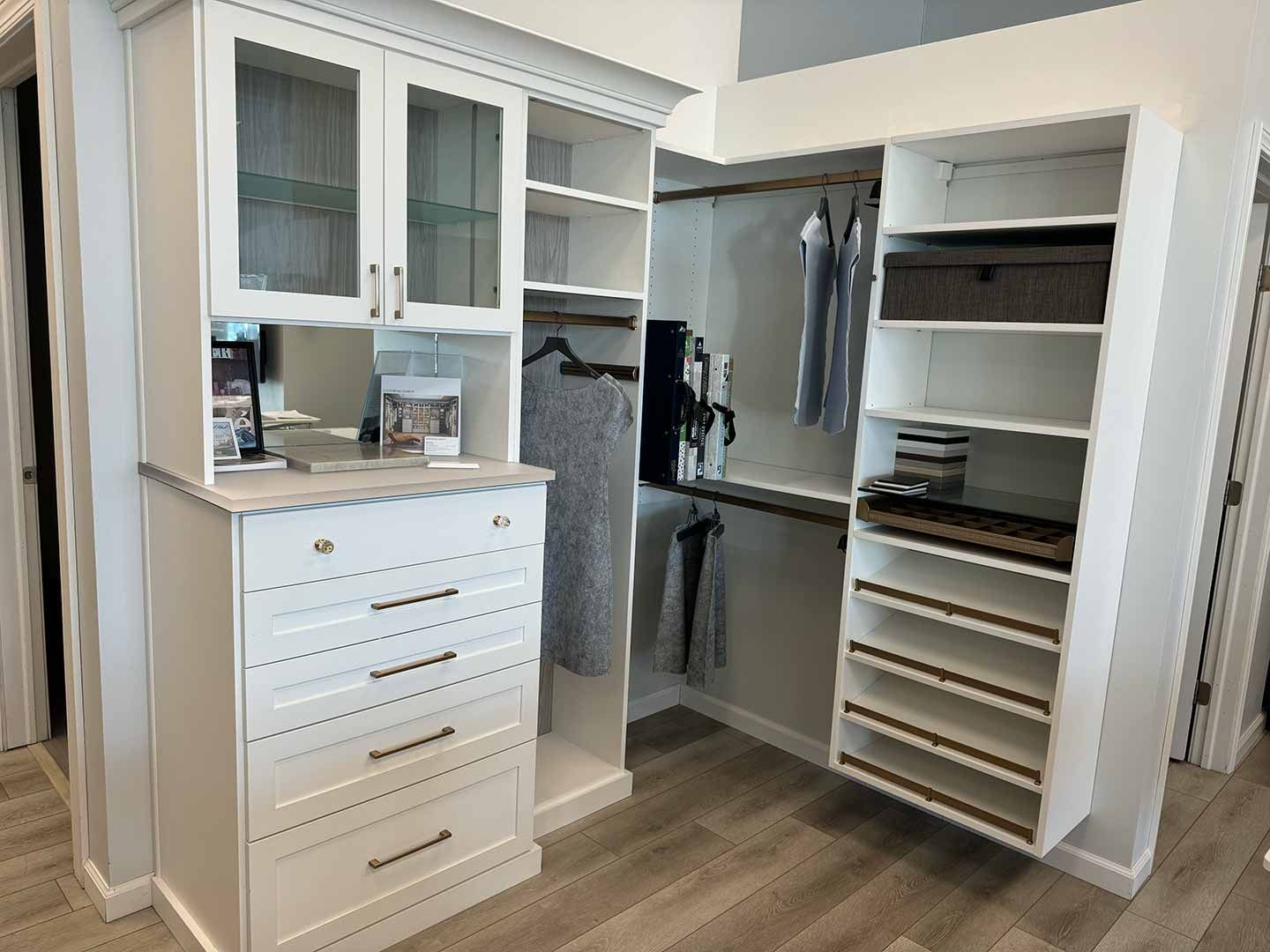 showroom interior 11