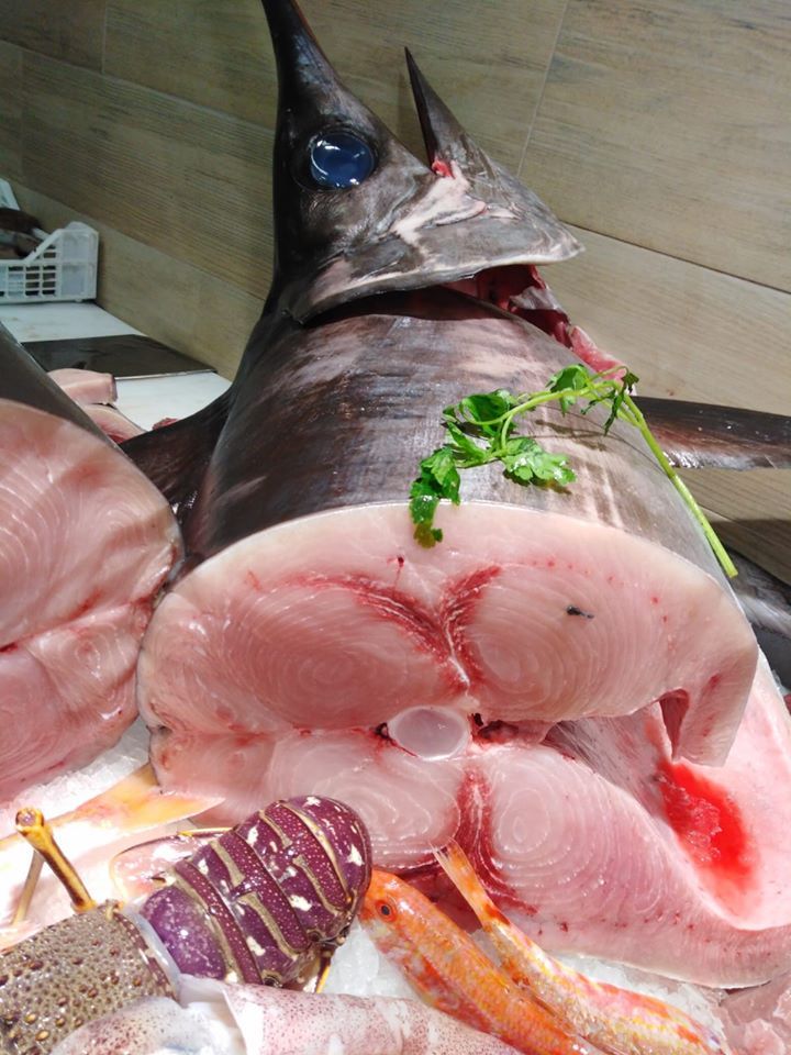 pesce spada e crostacei