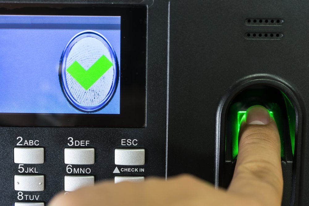 Fingerprint Scanner — Houston, TX — Dixie Safe & Lock Service Inc.