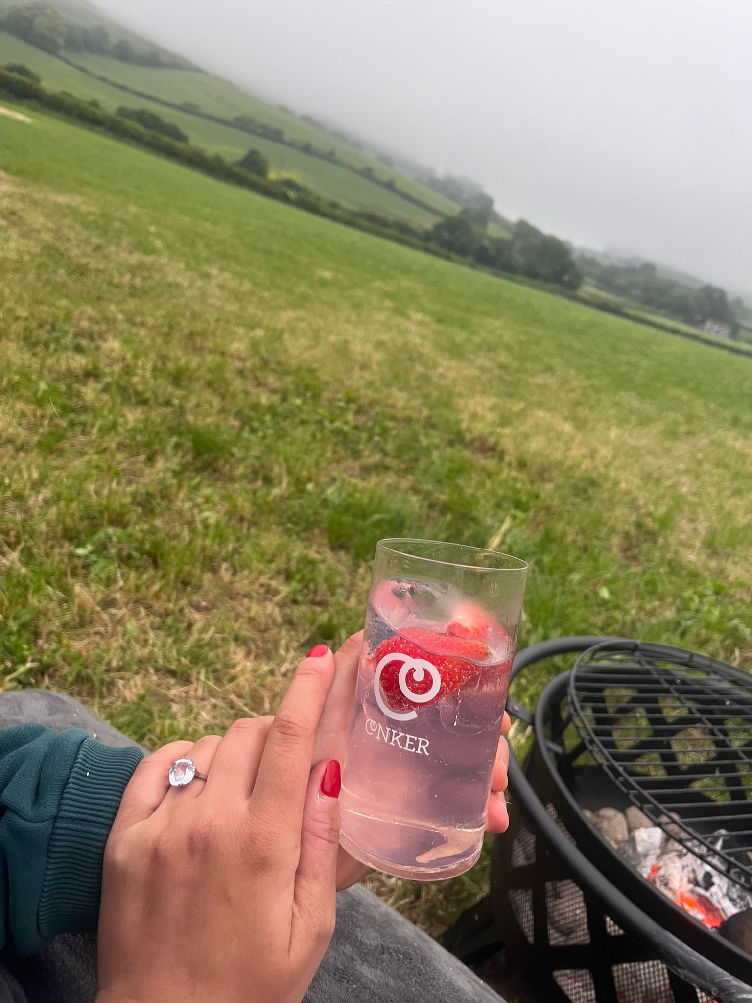 Image showcasing 25 Coziest Airbnb Cabins near NYC | Perfect Getaway Inspo