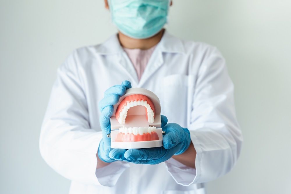 What's the Difference Between Standard and Precision Attachment Dentures?