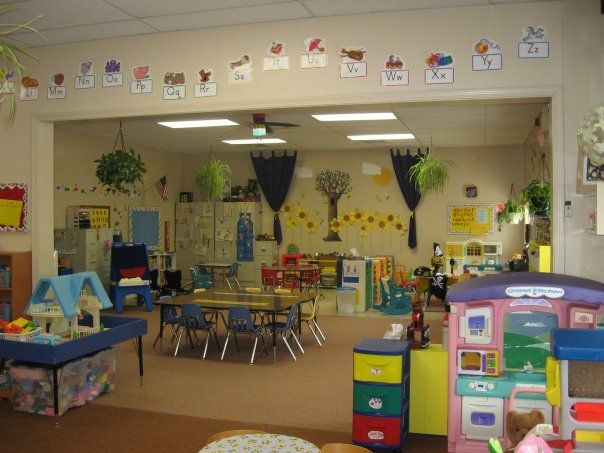 Kindergarten Classroom - Elementary Schools in Hollis,NH