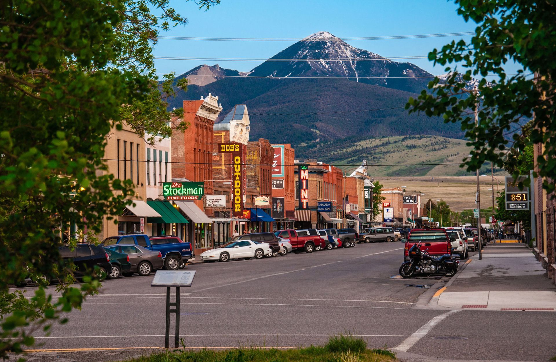 We buy homes in Livingston, MT just like yours! Let's find out how much your home is worth.