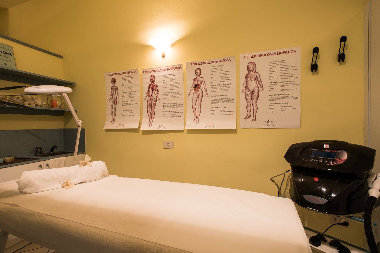 lettino in un centro estetico