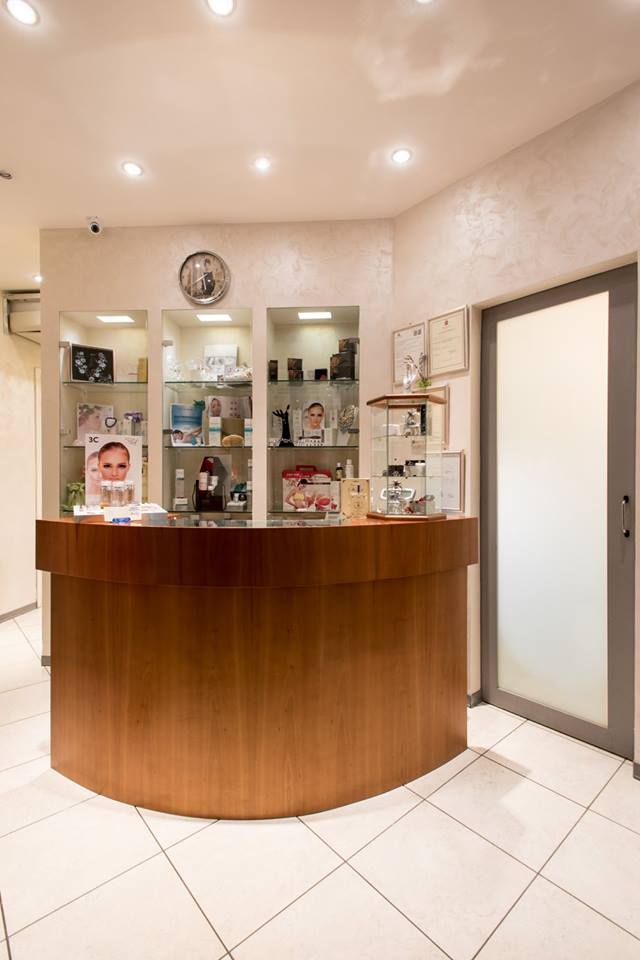 bancone di un centro estetico