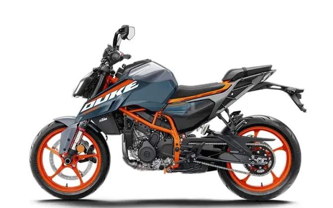 Duke 390