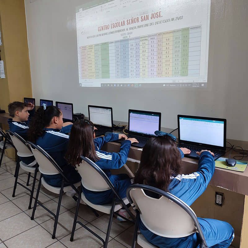 Primaria católica en Zapopan