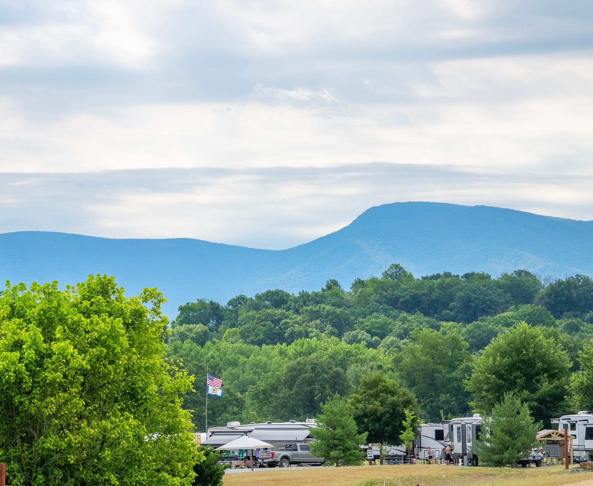 The Ultimate Guide to Exploring Luray, Virginia