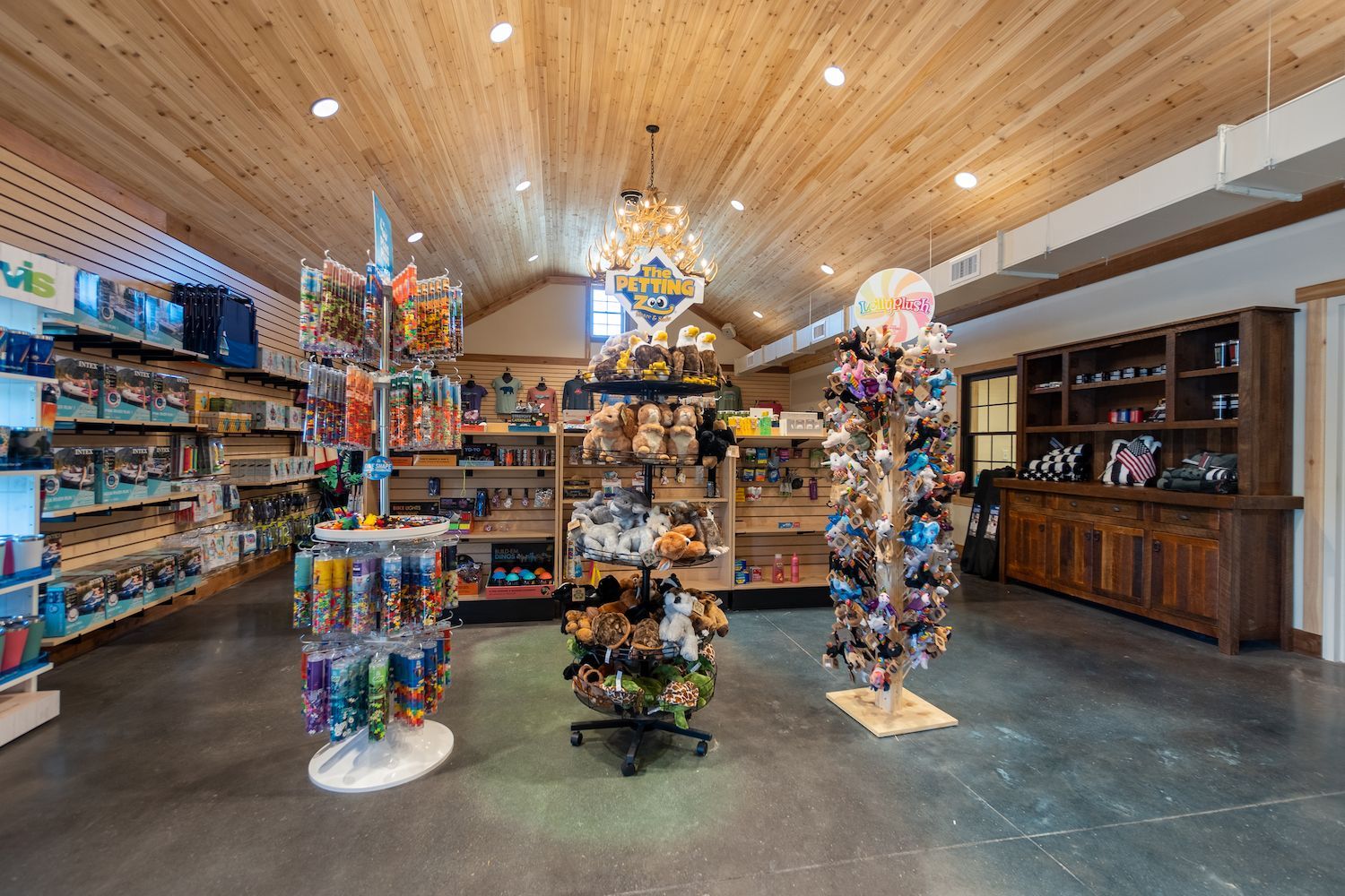 Luray RV RESORT & Campground
on Shenandoah River