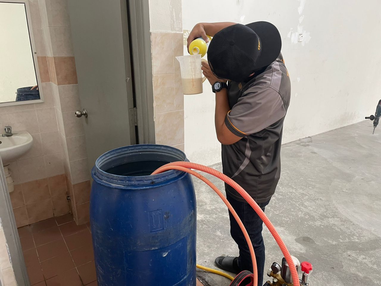 Anti termite - preparing chemical solutions for termite control