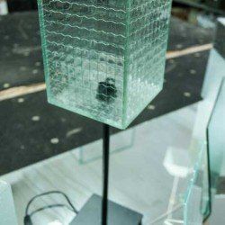 Lampada da terra in vetro