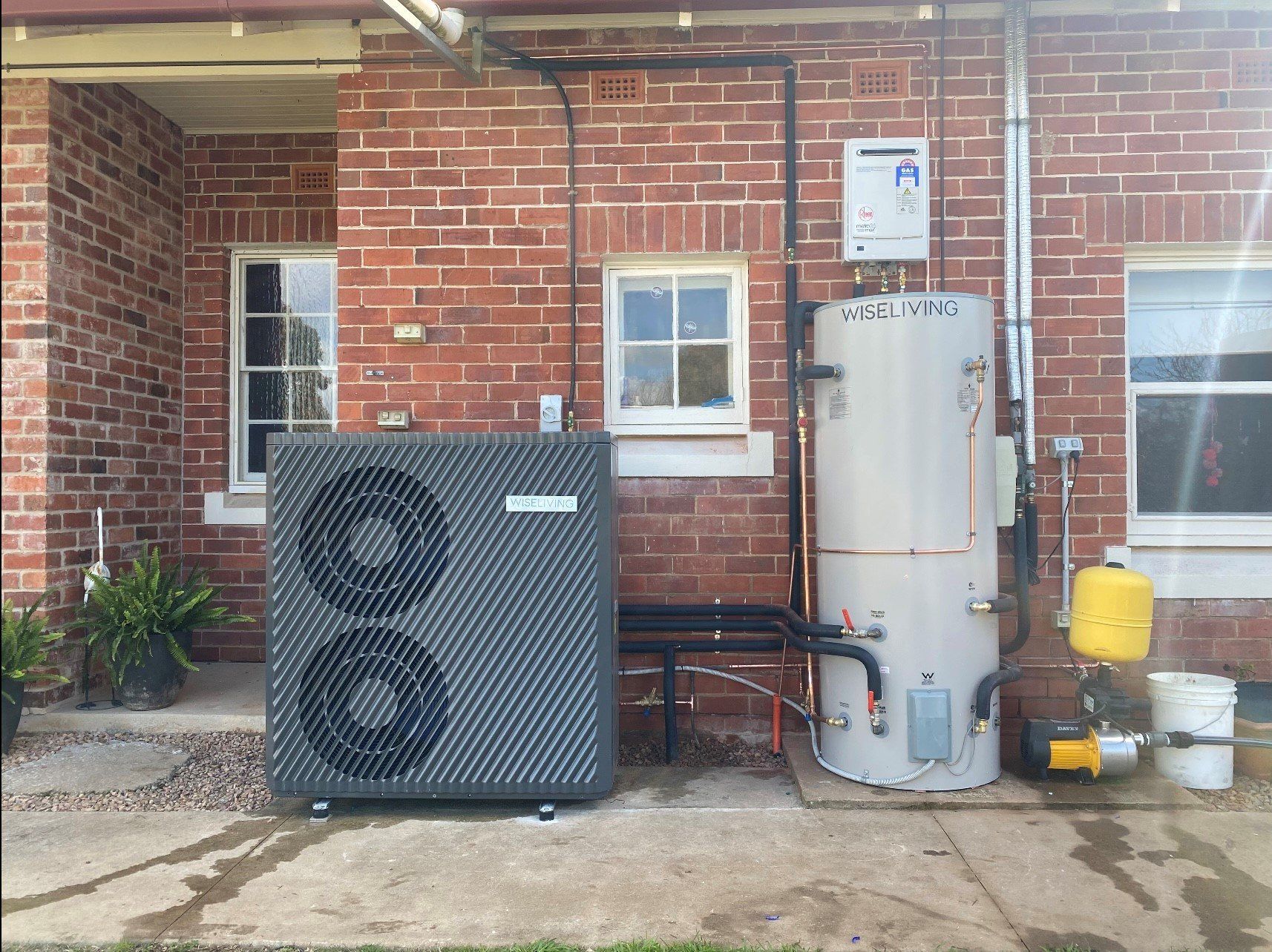How Your Home Can Benefit From A Hydronic Heat Pump