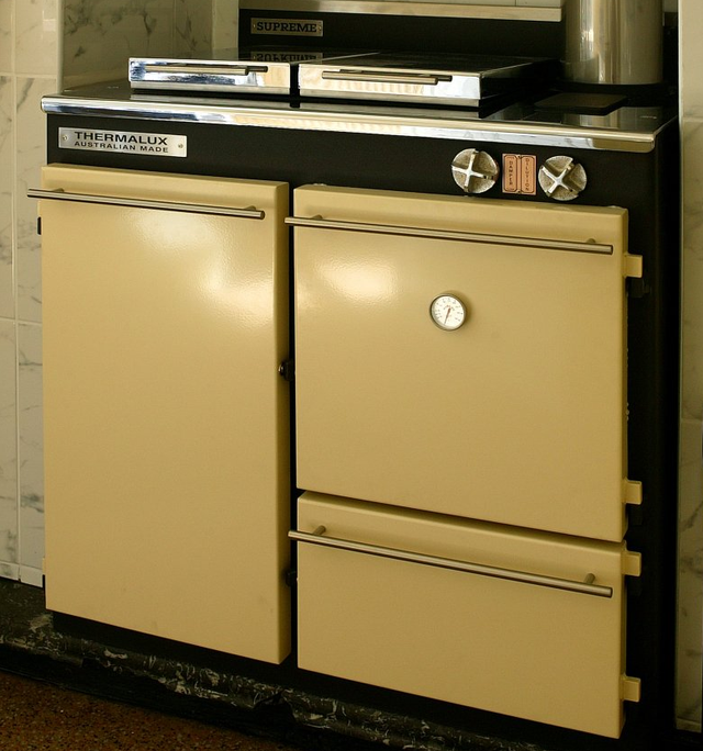 Thermalux Range - Slow-Combustion Wood Stoves | WISELIVING
