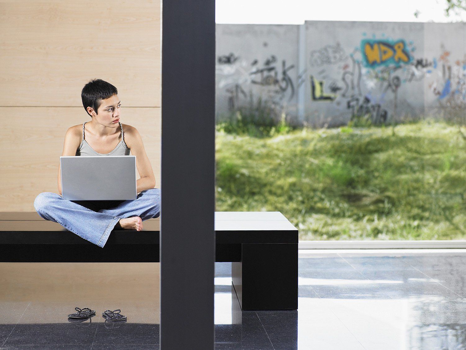 Anti Graffiti Window Films