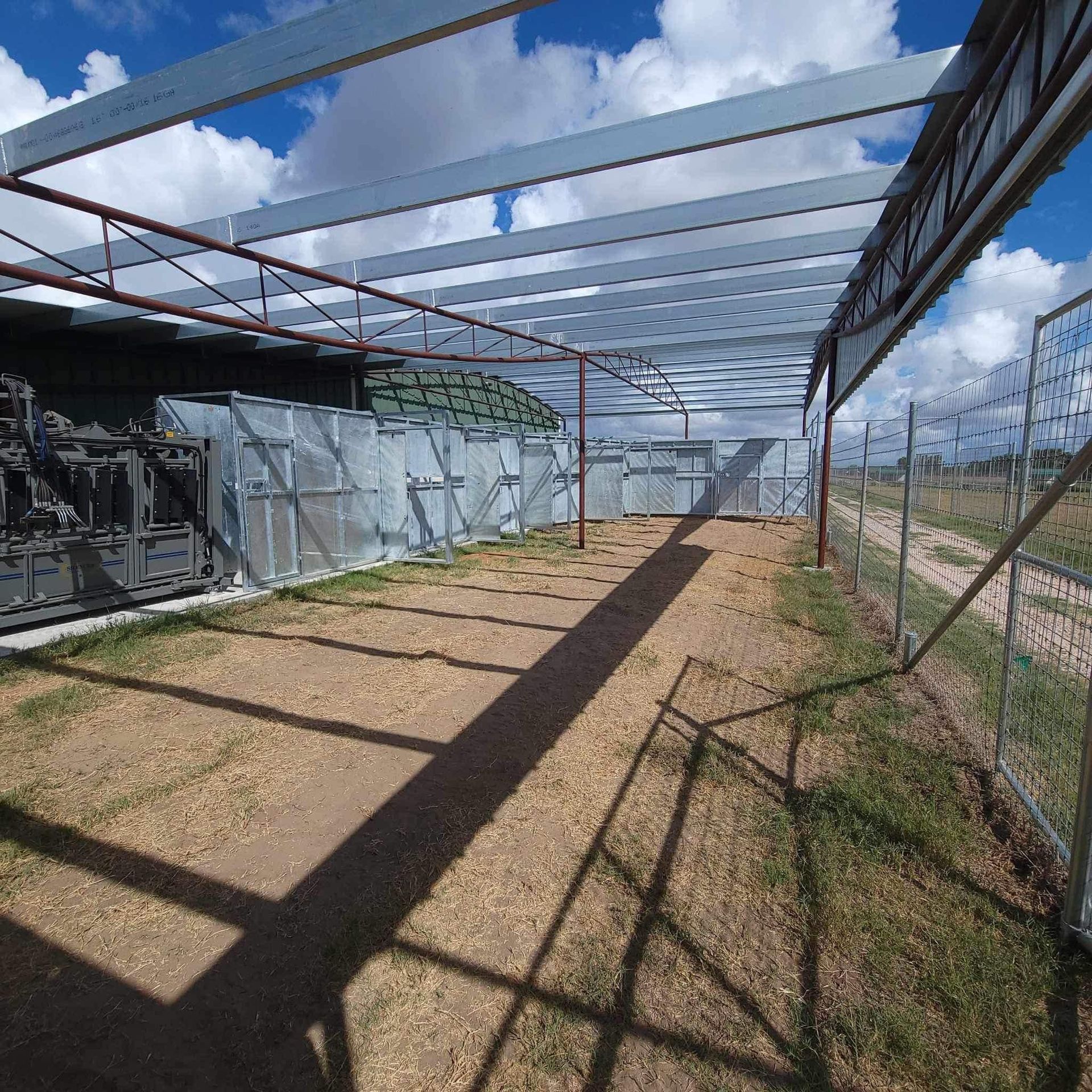 Hot dip galvanized deer pens