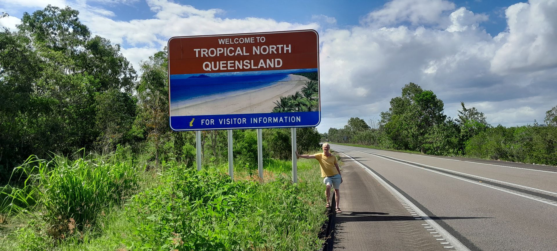Welcome to Tropical North Queensland sign