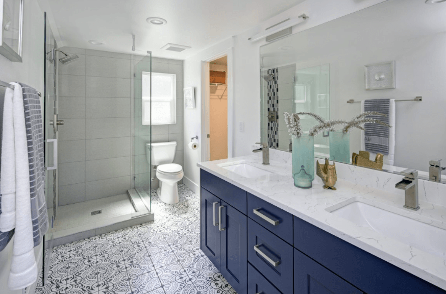 Local painting remodel contractor finished a new bathroom in mesquite, TX