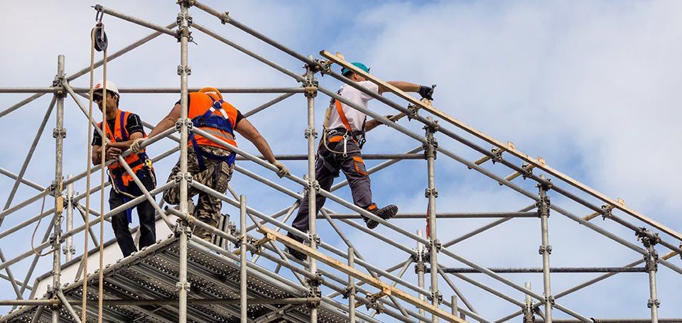 scaffolding erectors