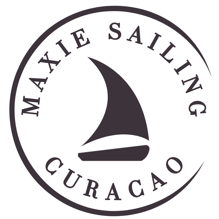 Logo Maxie Sailing Curacao