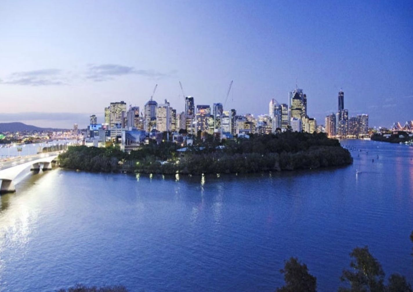 Kangaroo Point Cliffside Apartments