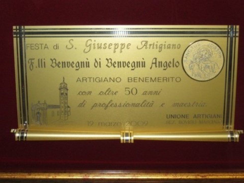 targa della carrozzeria industriale