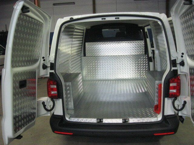 allestimento interno furgone