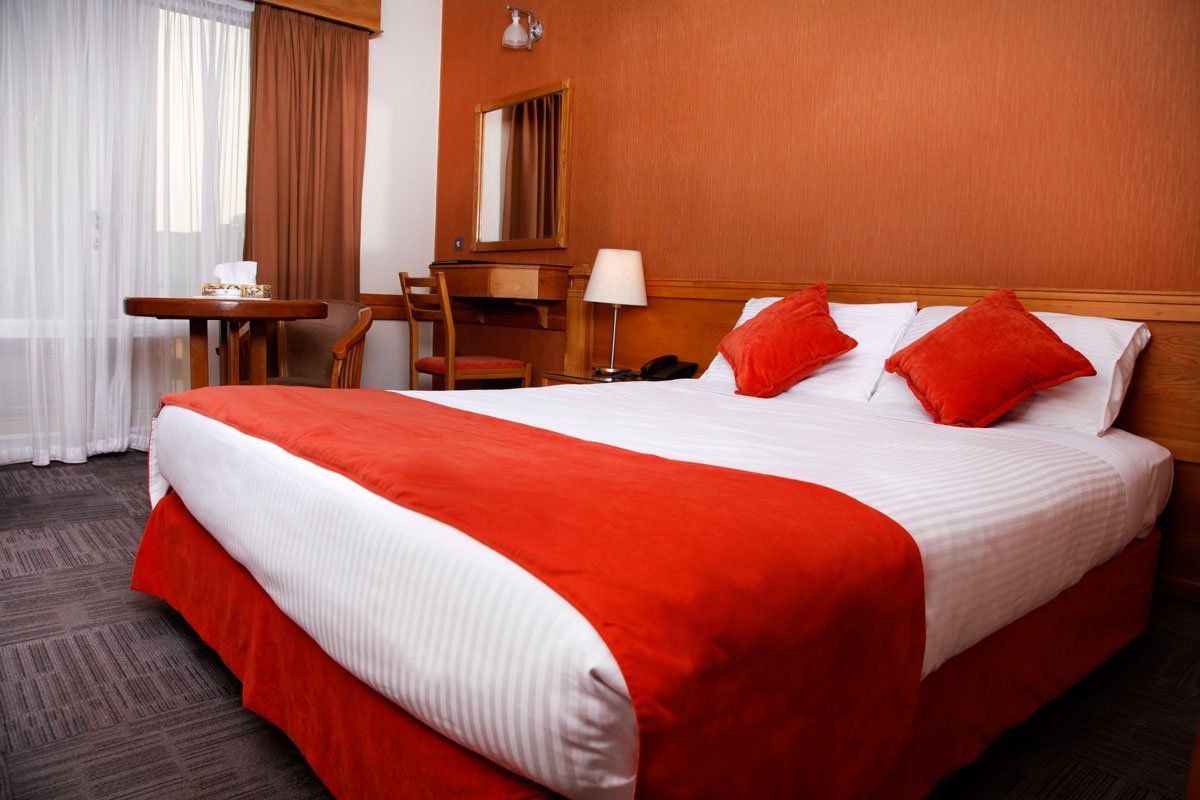 Two Beds Room ,Tehran Alborz Hotel ,Tehran hotels, iran hotels ,3 star hotel in tehran