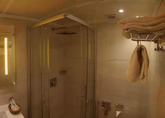 Tehran Amir Hotel,Tehran hotels, iran hotels,3 star hotel in tehran