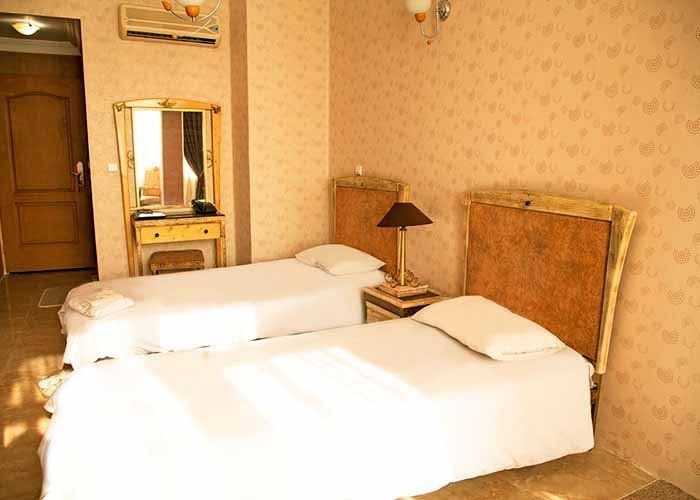 Two Beds Room,Tehran Bolur Hotel ,Tehran hotels, iran hotels  ,2 star hotels in tehran