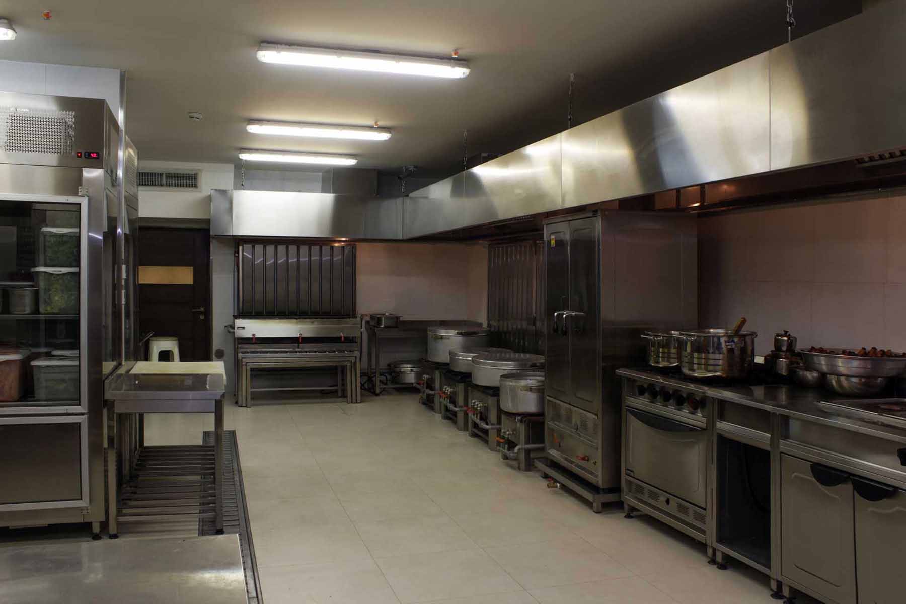 Tehran Eskan Alvand Hotel,Tehran hotels, iran hotels  ,4 star hotel in tehran