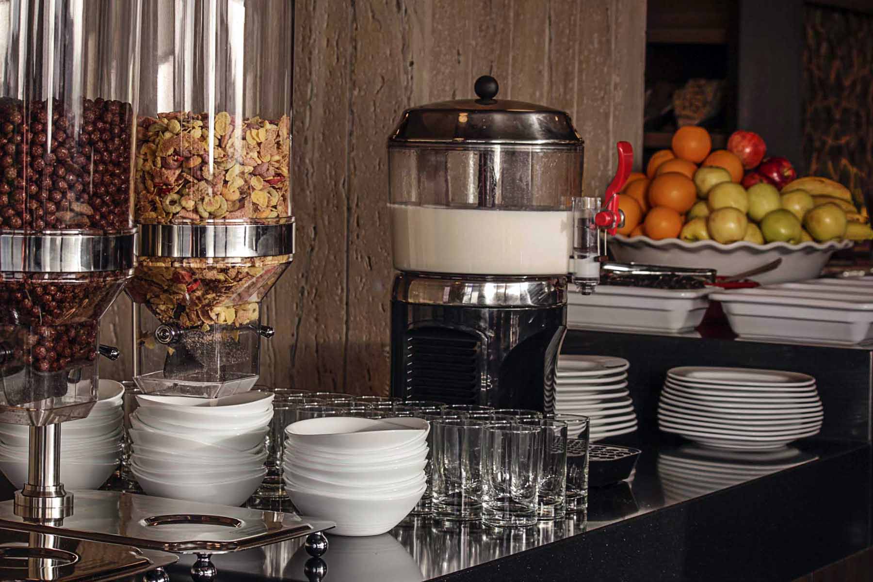 Tehran Eskan Alvand Hotel,Tehran hotels, iran hotels  ,4 star hotel in tehran