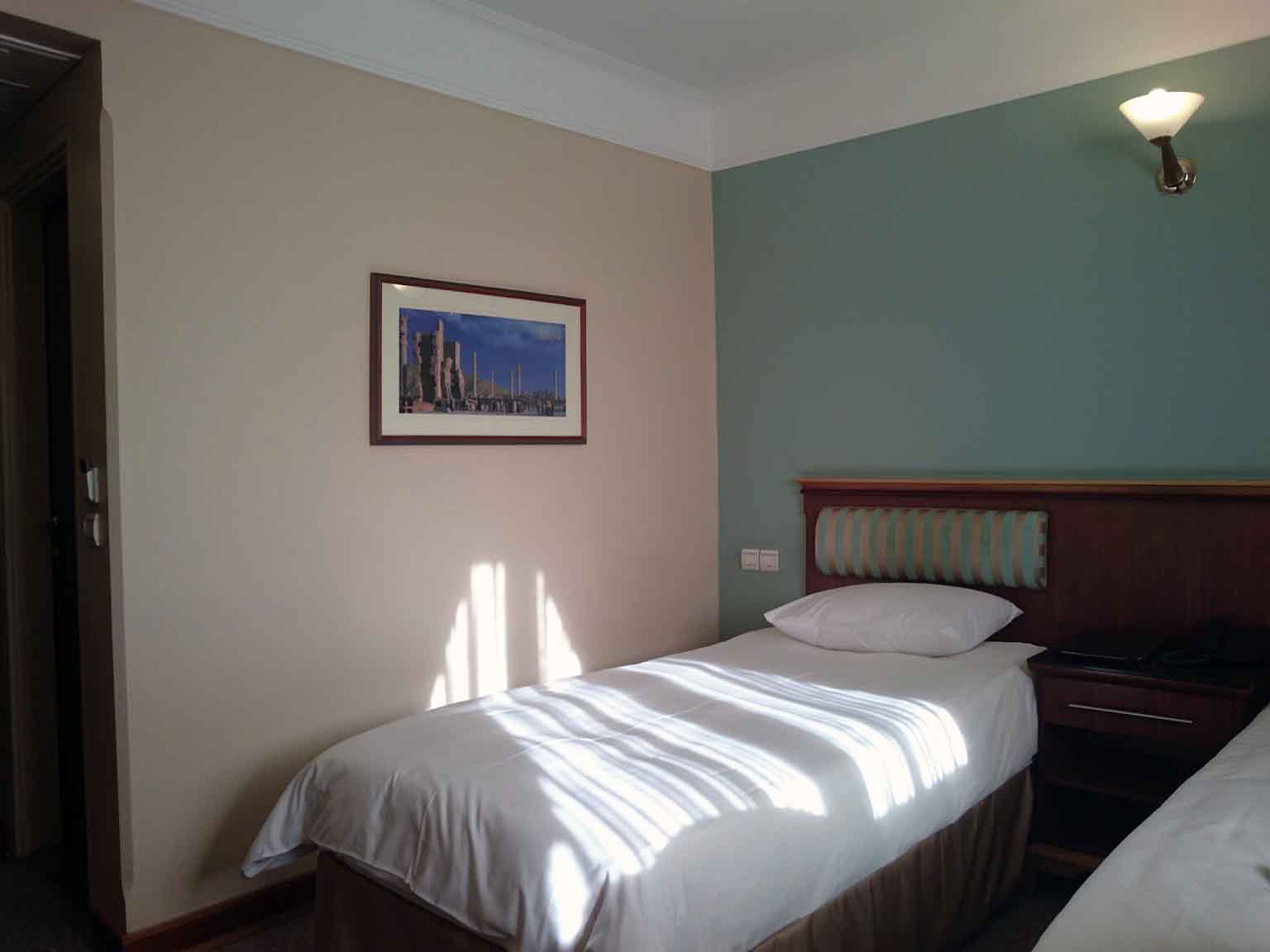 Tehran Eskan Forsat Hotel ,Tehran hotels, iran hotels , 3 star hotels in tehran