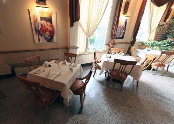 Tehran Eskan Forsat Hotel ,Tehran hotels, iran hotels , 3 star hotels in tehran